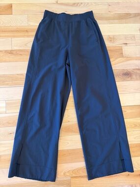 Lululemon Stretch Woven Wide Leg High Rise Pant—Medium